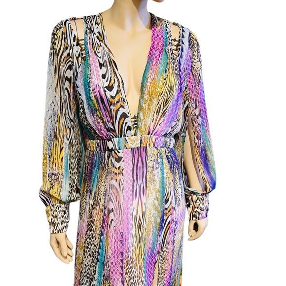 LUXXEL Bohemian Maxi Dress Animal Print Size M Long Sleeves V Neck 100% poly - Picture 7 of 16